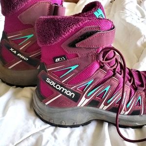 Girls Salomon hiking boots